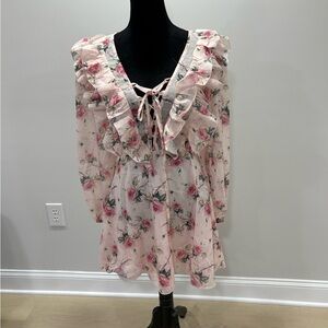 Suzanne Betro Pink and White Floral Garment
